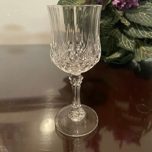 Cristal D’arques French Crystal Wine Glass Set / 18 pcs / 8oz. / 6oz. / 4oz. - Picture 5 of 7